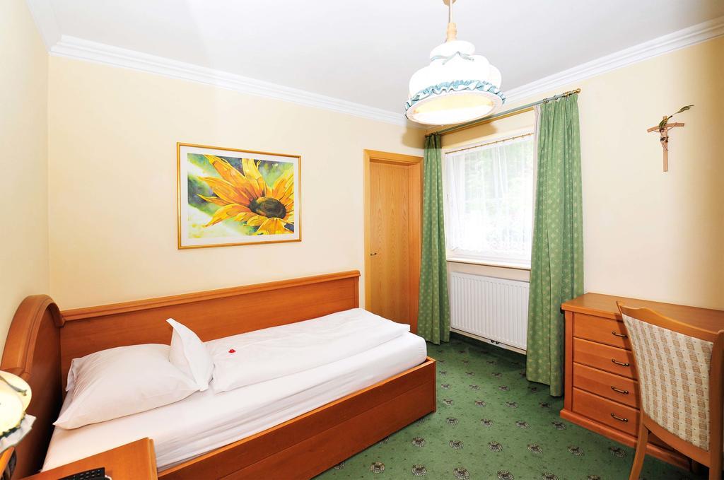Hotel Koenig Laurin San Genesio Atesino Exteriér fotografie